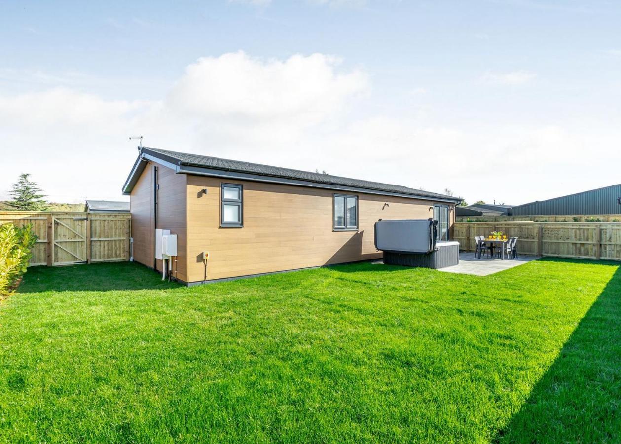 Cotswold Gateway Escape Otel Offenham Dış mekan fotoğraf